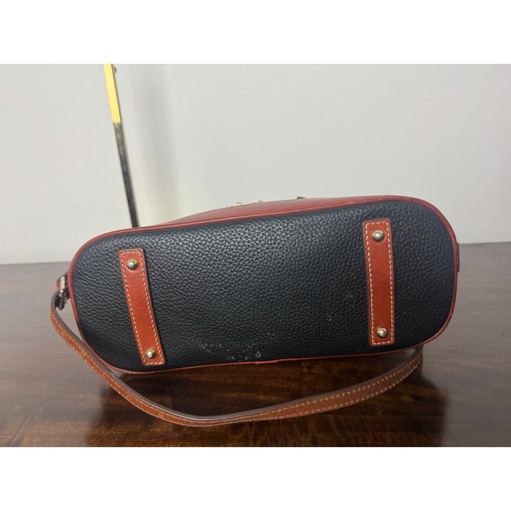 Dooney & Bourke Pebble Grain Zip Zip Satchel EUC - Picture 6 of 16